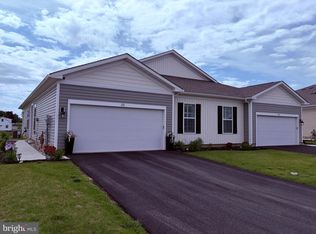 142 Delhaas Cir, Bristol, PA 19007