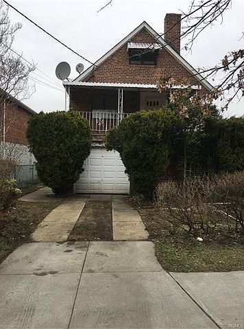 1st image of 941 E 222nd St