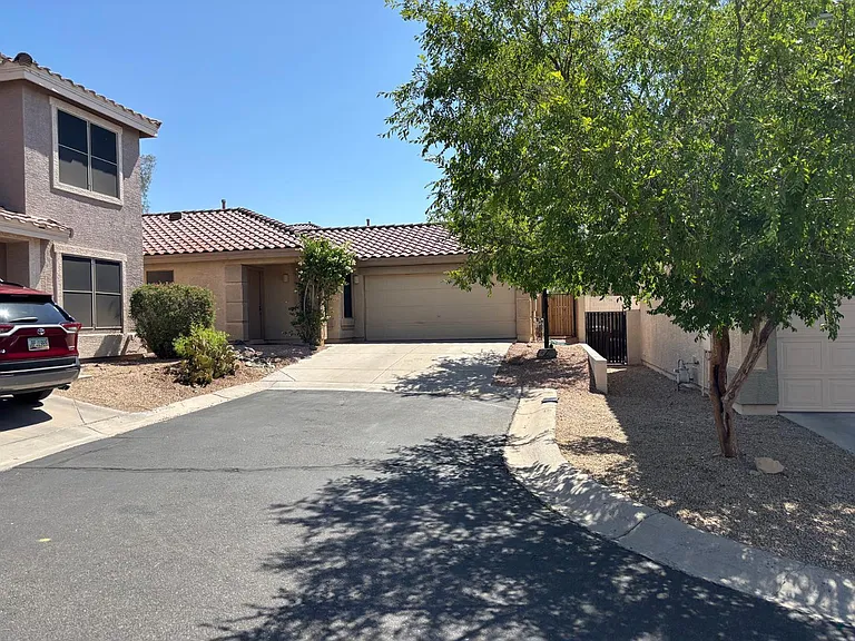 1722 W Amberwood Dr — Photo 18