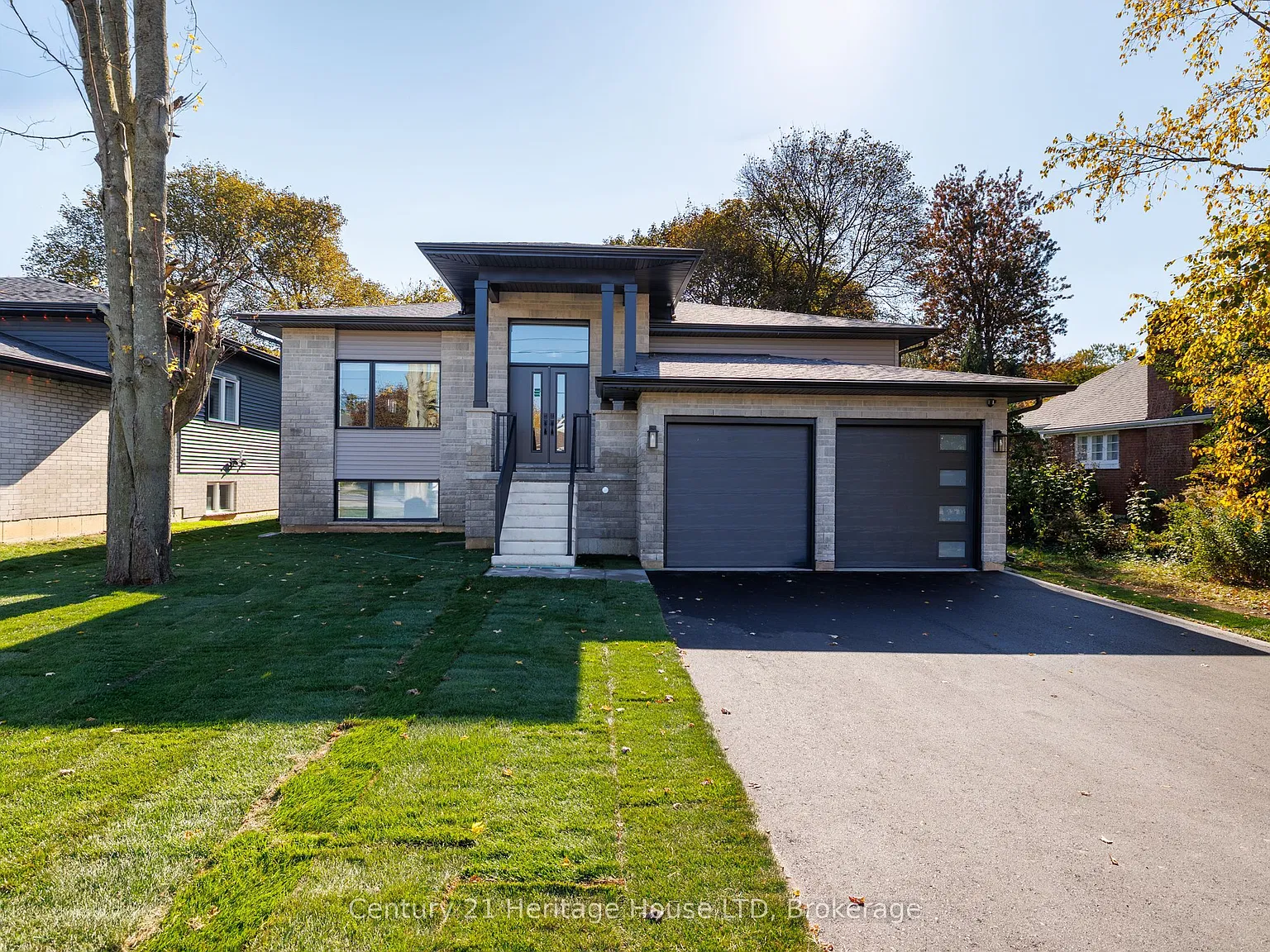 3 bed, $3,200 — Photo 1