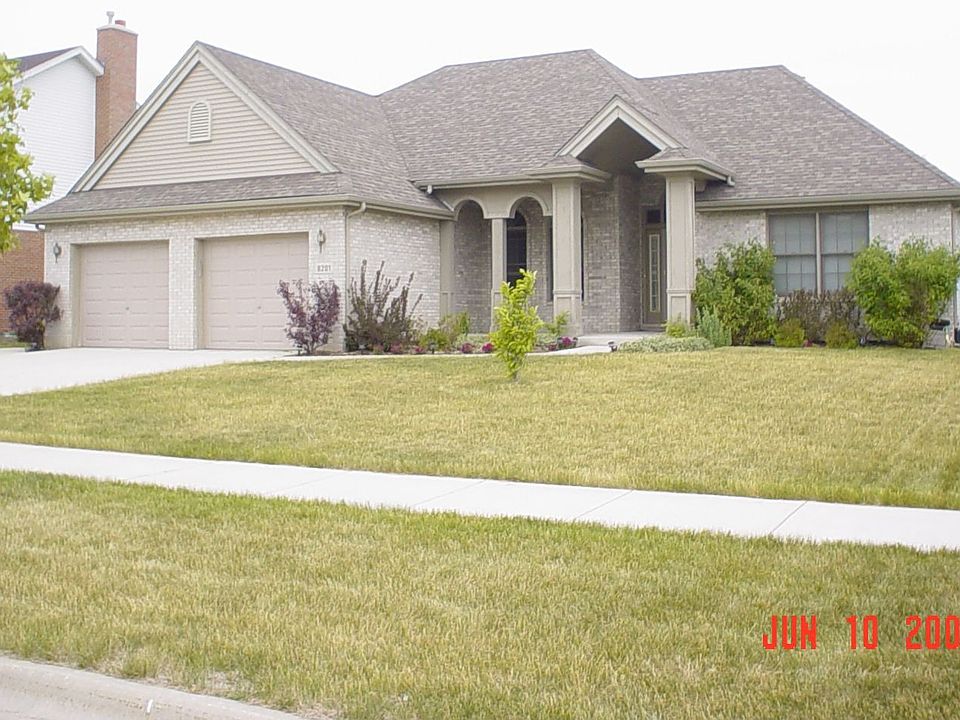 1st image of 8201 Chesterton Dr