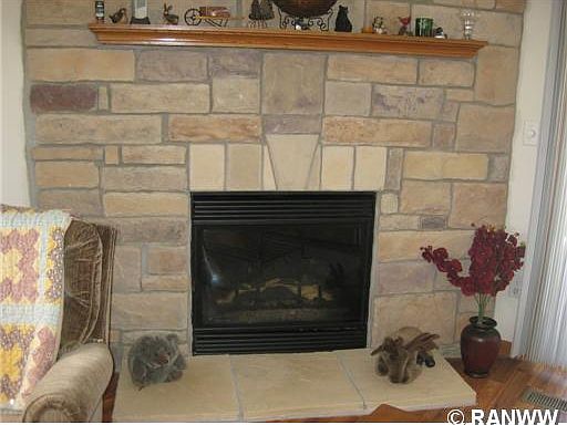4th image of 3830 Wintergreen Ln