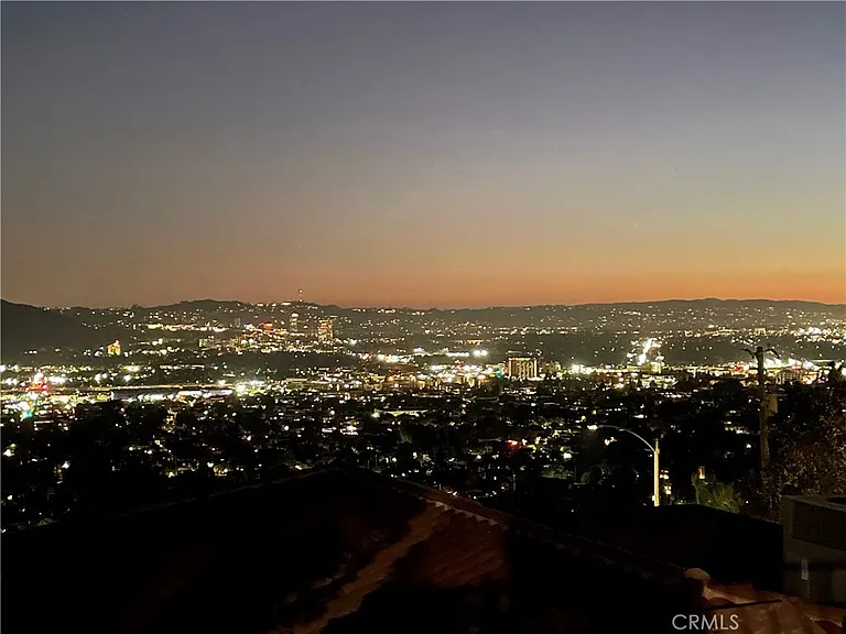 1345 Paseo Redondo — Photo 36
