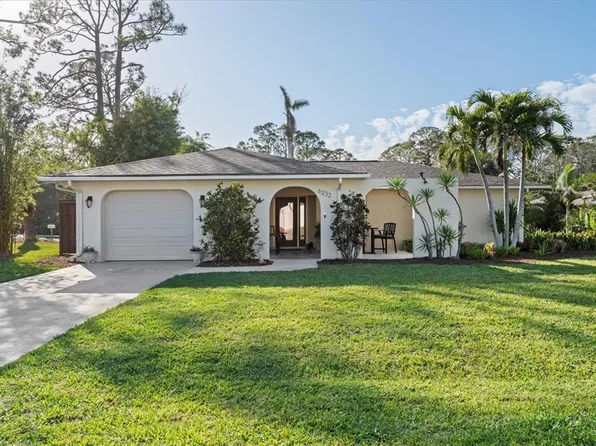 6232 Pecan Rd, Venice, FL 34293