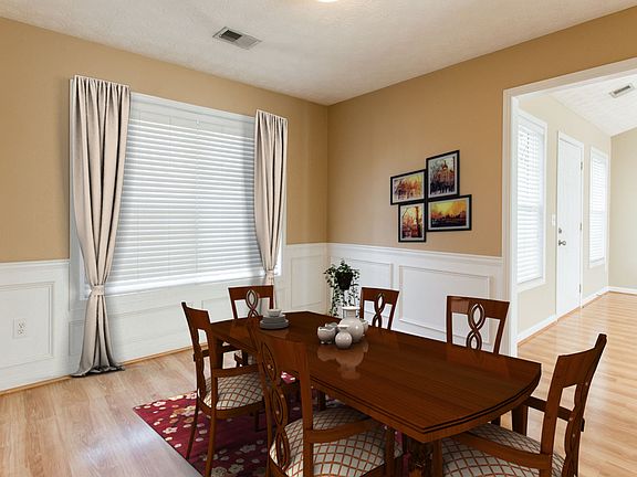 5th image of 667 Stonecrest Dr
