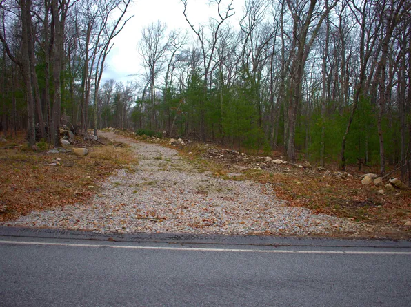 15 Prescott Heights Road, Hooksett, NH 03106