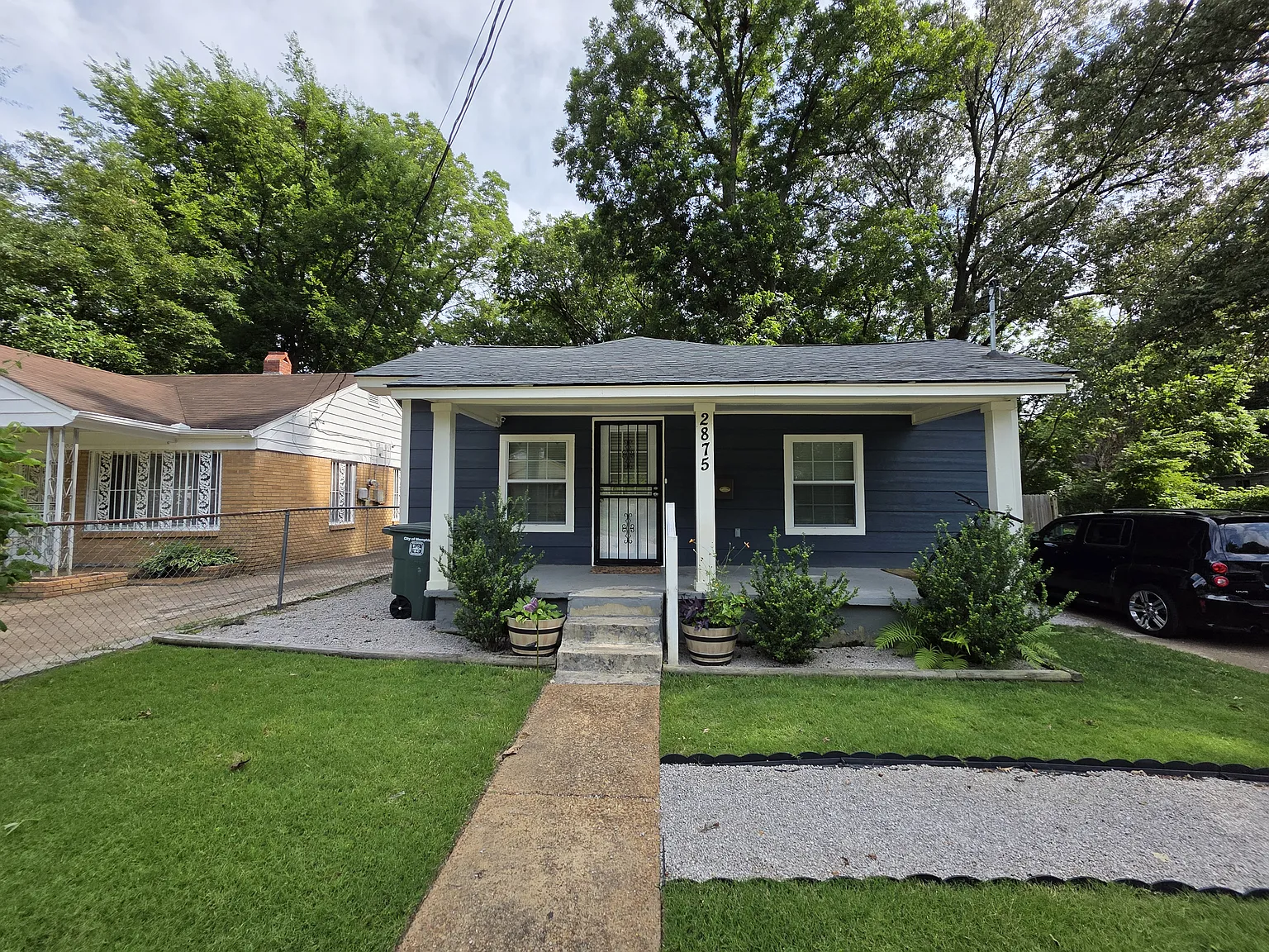3 bed, 1120 sqft, $1,600 — Photo 1