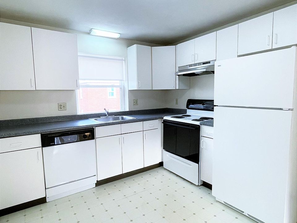 1st image of 449 Sea St #9T