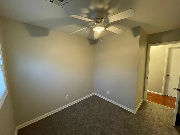 2404 W Rita St — Photo 16