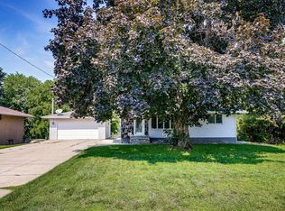 243 Demont Ave E, Little Canada, MN 55117