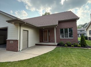 704 Highview Ln, Kimberly, WI 54136