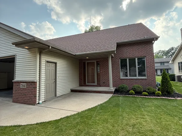 704 Highview Ln, Kimberly, WI 54136