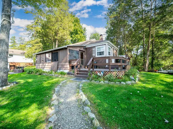 233 North Drive, Saugerties, NY 12477