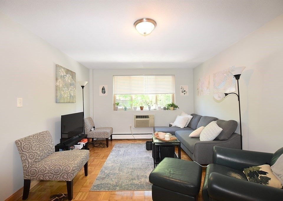 1st image of 33 Cogswell Ave APT 8