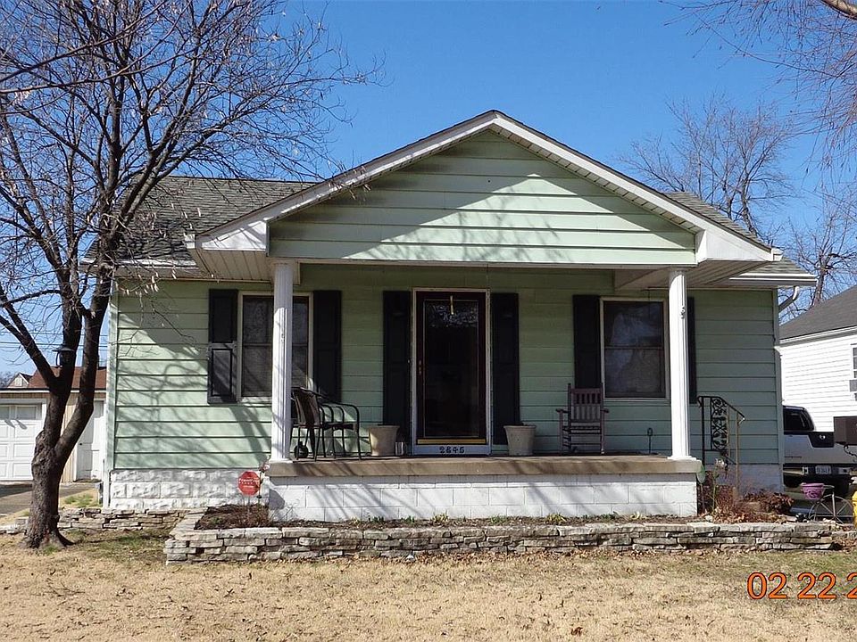 1st image of 2845 Ralph St