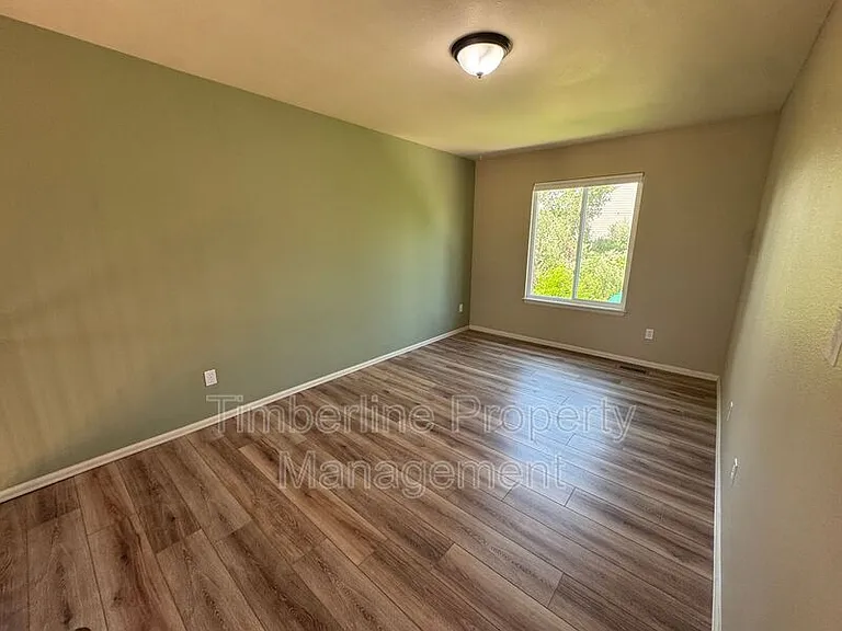 1148 Dream Lake Ct — Photo 11