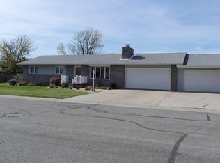 203 Fairway Dr, La Crosse, KS 67548