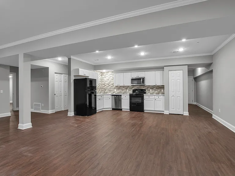 Rylie Court, Inc. — Photo 88
