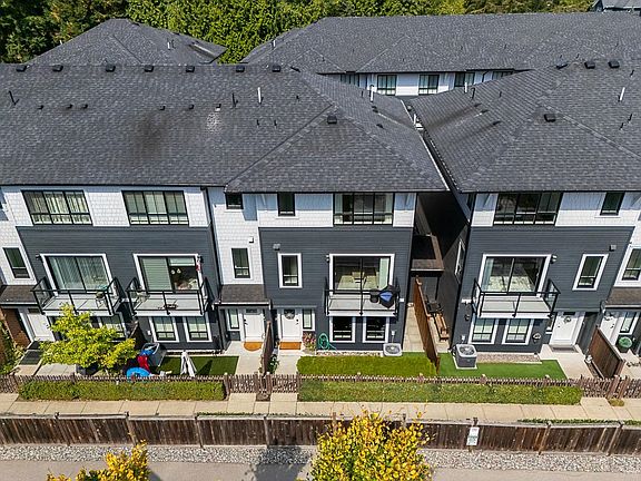 3rd image of 303 171st St #13