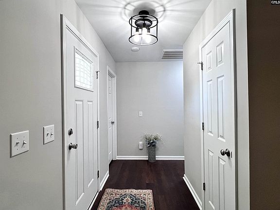 5th image of 644 Whitland Rd