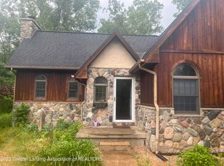 8821 Corrison Rd, Grand Ledge, MI 48837