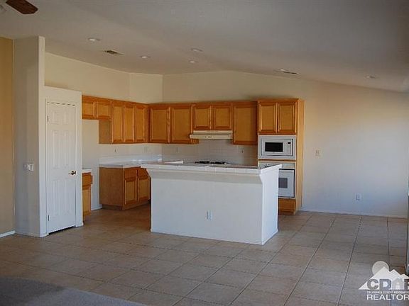 2nd image of 78990 Morning Star Way
