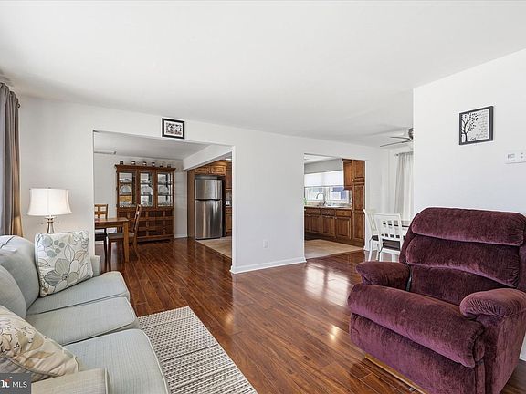 4th image of 159 Morris Blvd