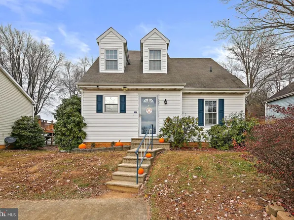 301 Kearney Dr, Owings Mills, MD 21117