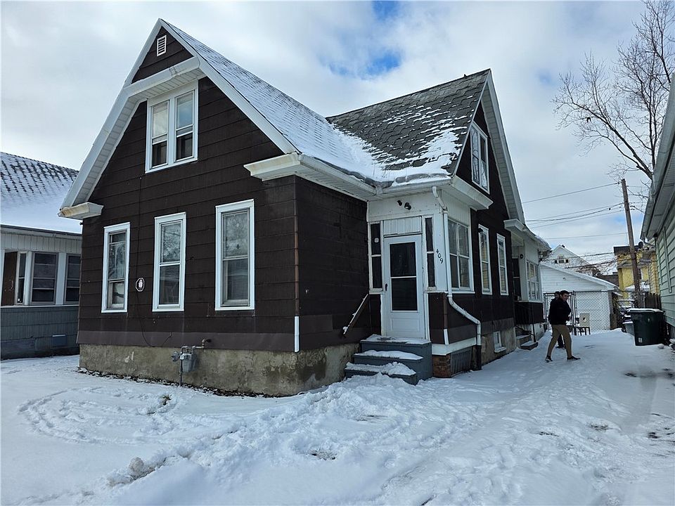 1st image of 409 Hague St