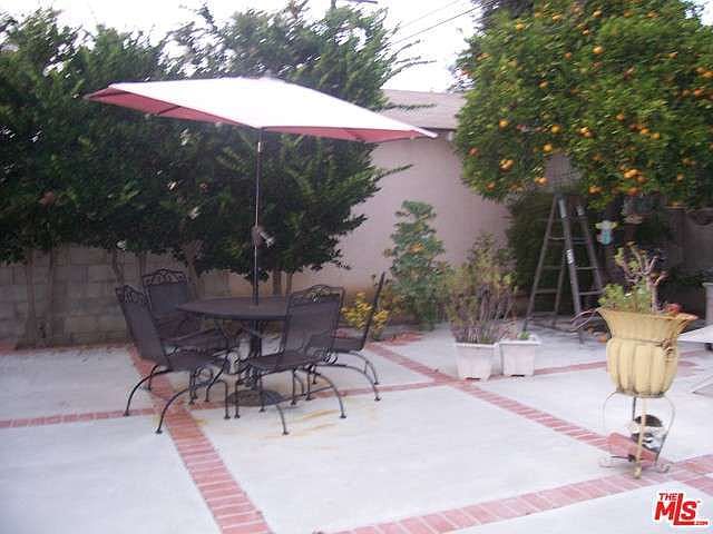2nd image of 5950 7th Ave