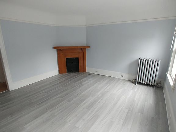 2nd image of 1377 W 116th St #4