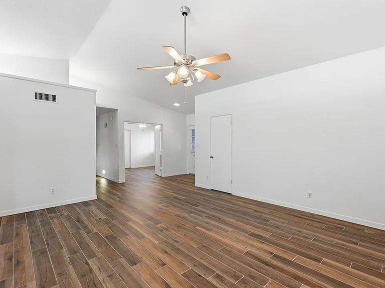 6823 E Grandview Dr — Photo 9