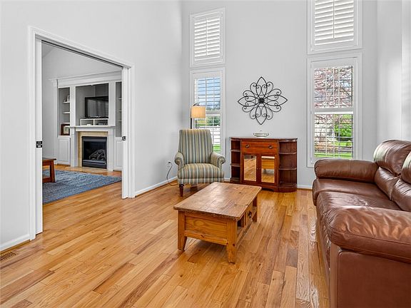 4th image of 6980 Hackney Cir