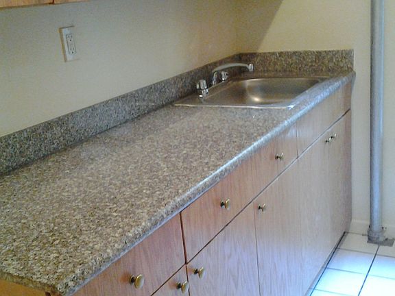 2nd image of 209 Underhill Ave APT 3D
