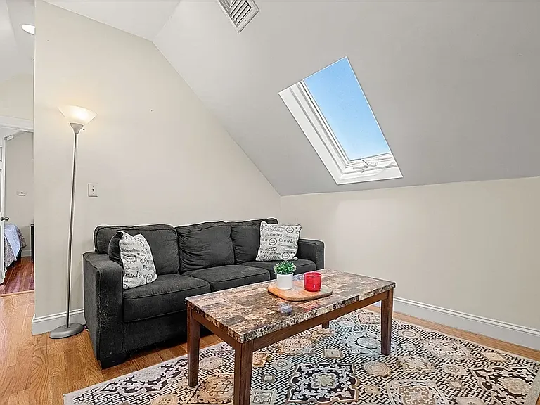 2512 Massachusetts Ave #3 — Photo 8