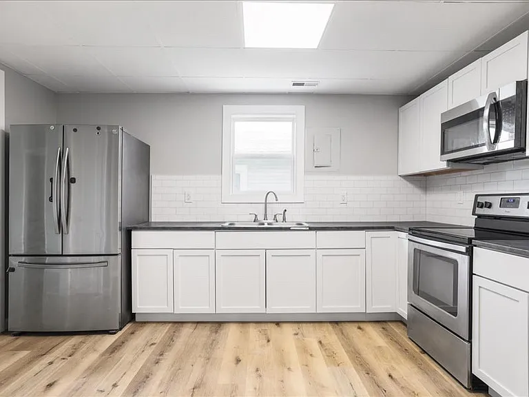 123 W Valley St — Photo 13