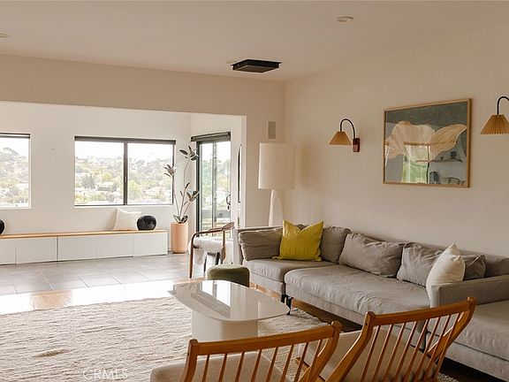 5th image of 4268 Caledonia Way