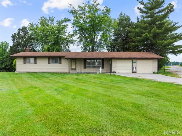 4323 Floraville Rd, Waterloo, IL 62298