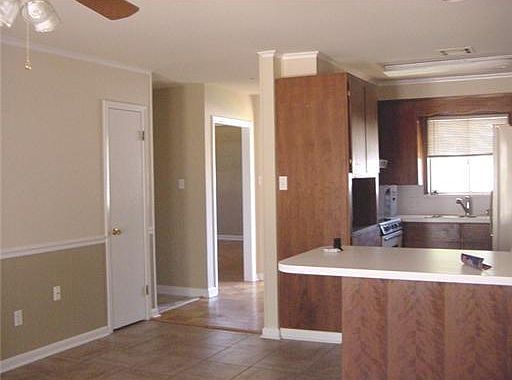 5th image of 2414 Belle Grove Dr