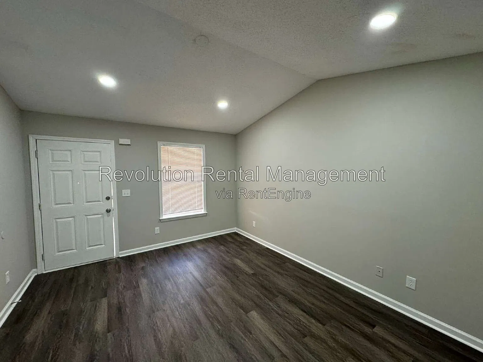 733 Stallings Rd — Photo 4