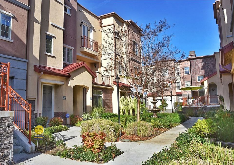 1st image of 13647 Foster Ave