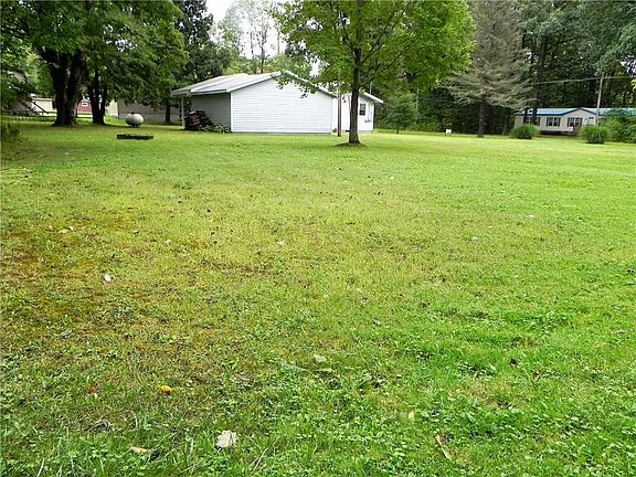 4th image of 8948 Straw Dr