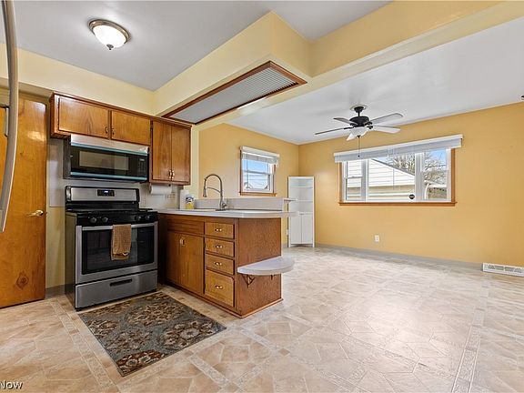 5th image of 4718 Southwood Dr