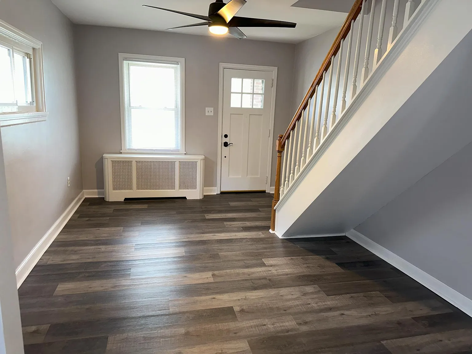 3 bed, 2.5 bath, 1700 sqft, $2,100 — Photo 3