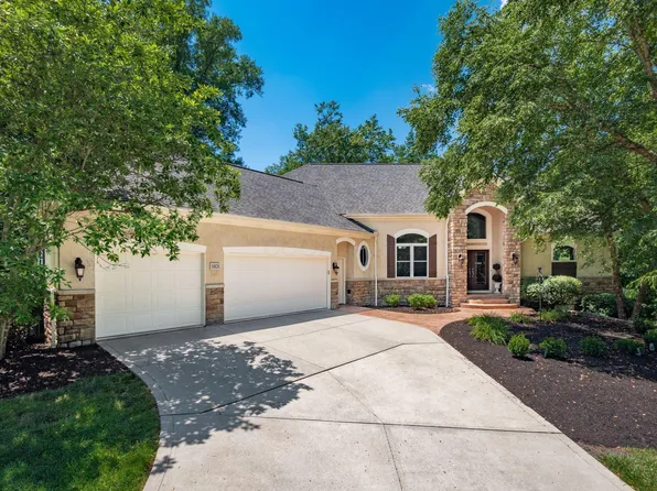 10828 Brinsworth Dr, Dublin, OH 43016