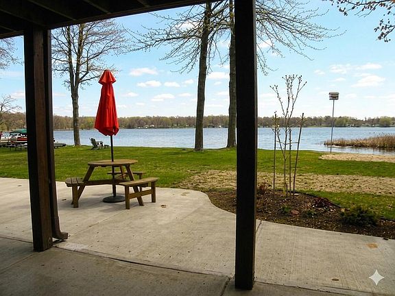 2nd image of 16211 Pretty Lake Dr