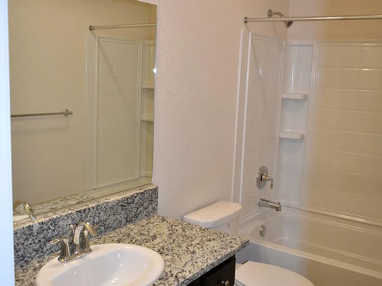 4618 Tolman Way — Photo 4