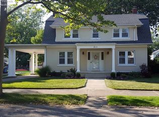 211 46th St, Sandusky, OH 44870