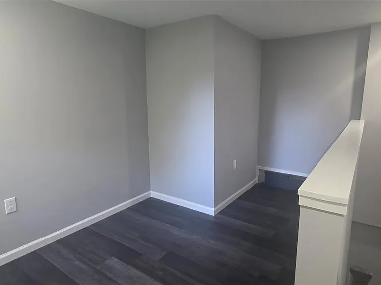 11 Euclid Ave #LEFT — Photo 21