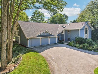 16225 Elderlawn PARKWAY, Brookfield, WI, 53005